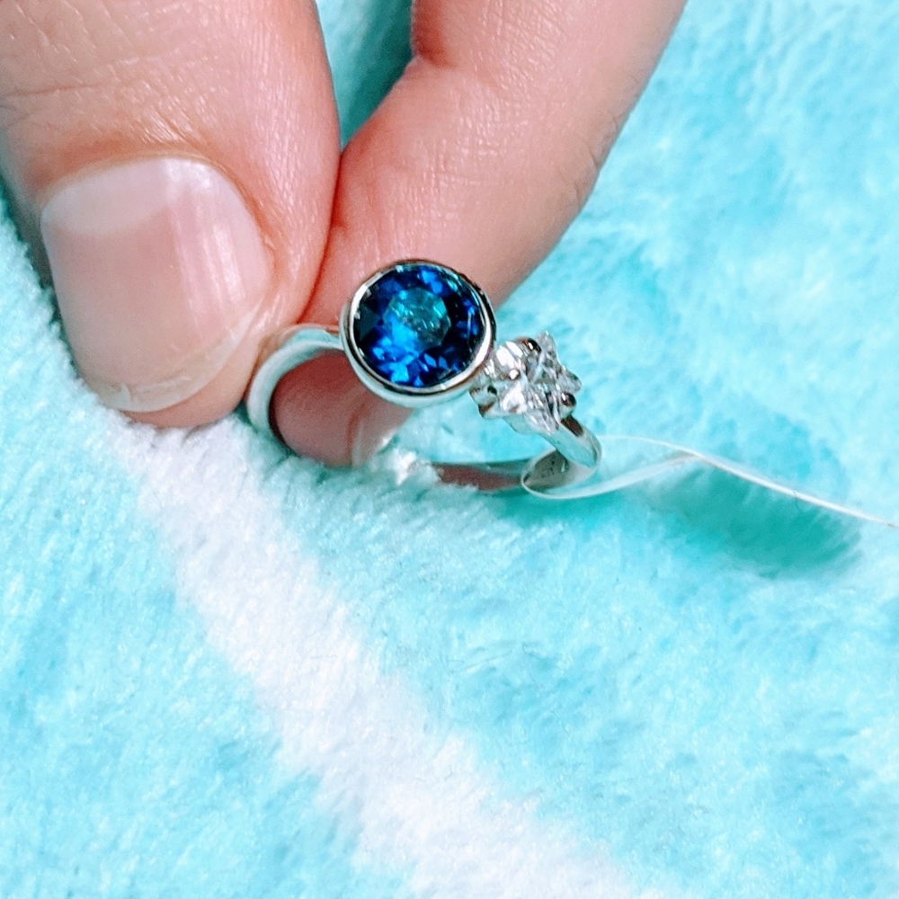 ✨💎Swarovski crystals💎✨